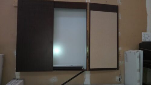 Used 2-door presentation cabinet mahogany