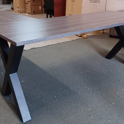 X-leg table desk & return