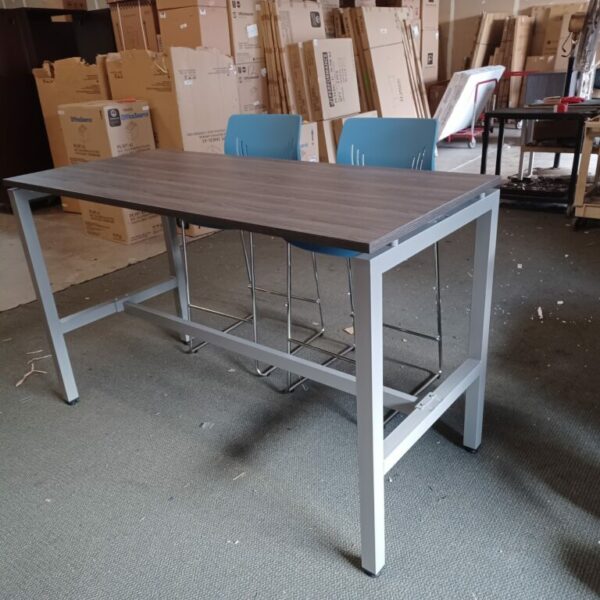 Standing height conference/work table